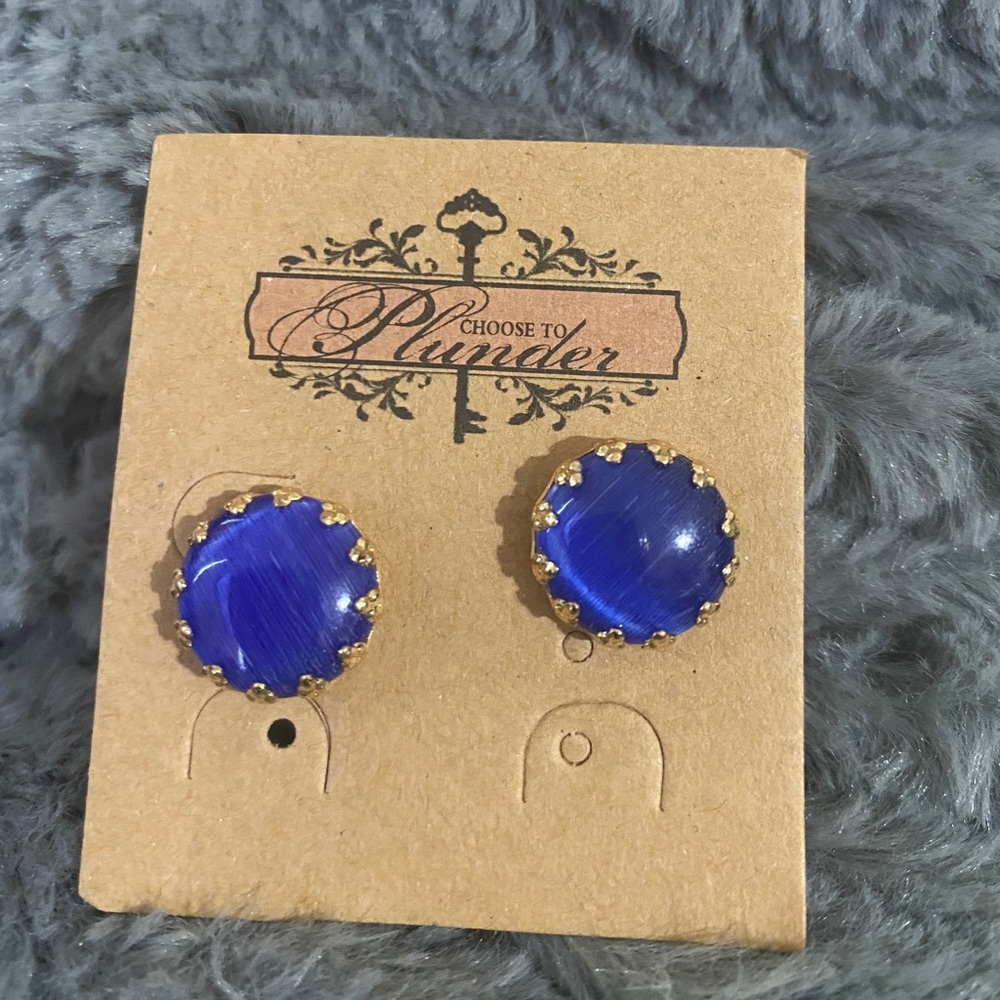 NIB RETIRED Plunder Anika earring